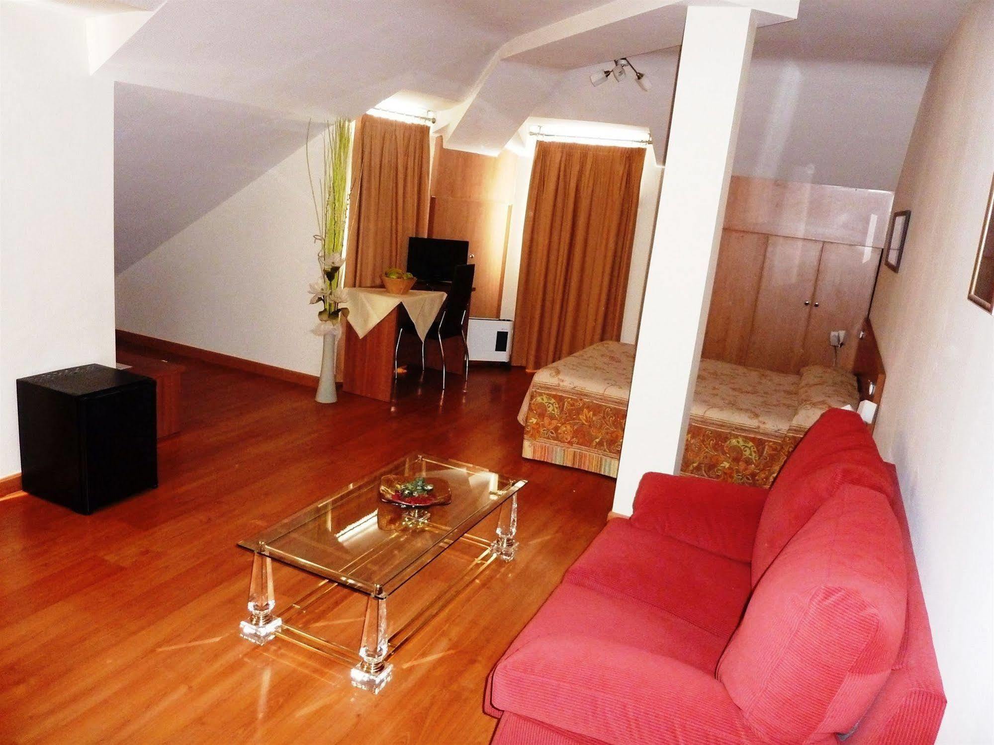 Hostal La Morada La Cistérniga Dış mekan fotoğraf